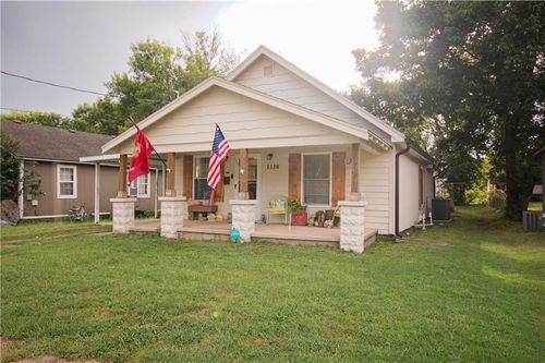 1116 4th St, Osawatomie, KS, 66064-1217 | Card Image