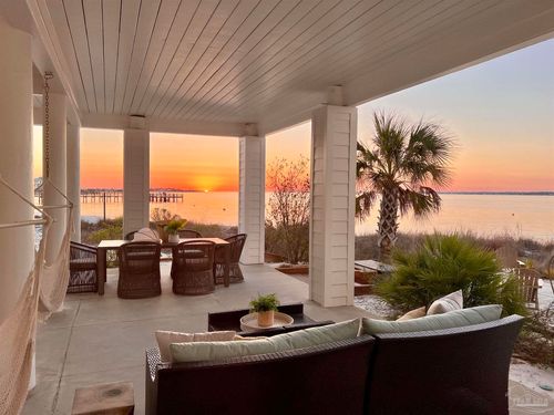 1466 Seaside Cir, Navarre, FL, 32566-7061 | Card Image