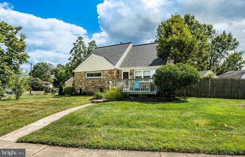 122 Prospect Ave, West Norriton, PA, 19403-2950 | Card Image