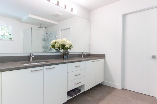 39253 Falcon Cres, House other with 3 bedrooms, 3 bathrooms and 3 parking in Squamish BC | Image 25