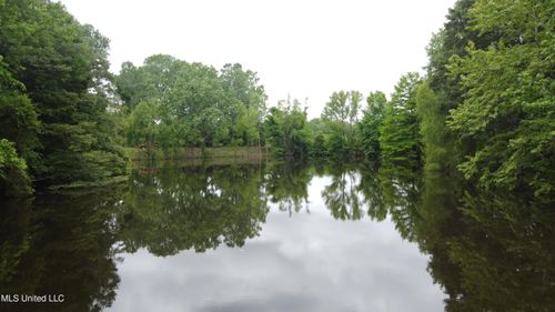 2065 Prichard Rd, Coldwater, MS, 38618-6784 | Card Image