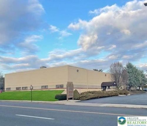 940 N New St, Bethlehem, PA, 18018-2756 | Card Image