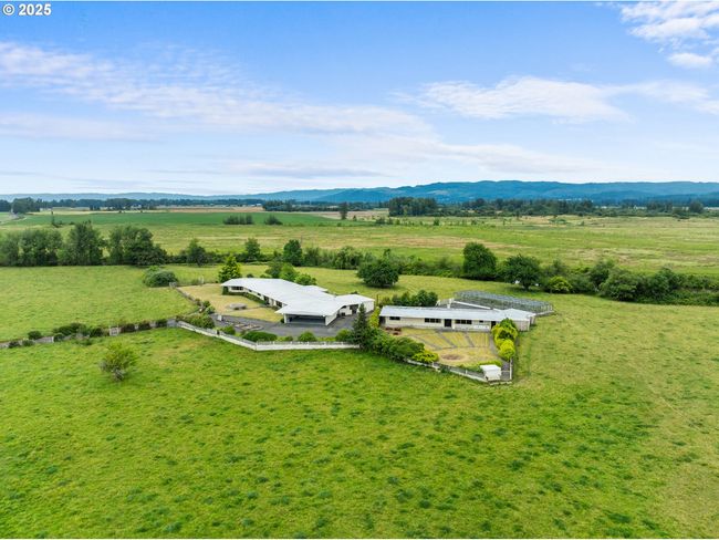53767 E Honeyman Rd, House other with 7 bedrooms, 7 bathrooms and 2 parking in Scappoose OR | Image 46