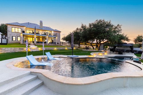 20516 Queen Bee Ln, Spicewood, TX, 78669-6505 | Card Image