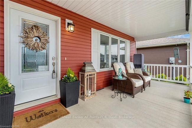 43 Huron Heights Dr, House other with 2 bedrooms, 2 bathrooms and 2 parking in Goderich ON | Image 10