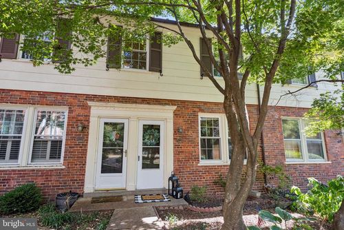 apt-492-1401 S Edgewood St, ARLINGTON, VA, 22204-4938 | Card Image