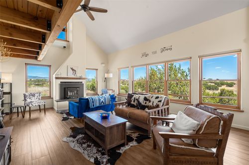 10 Prairie Vista Pl, Santa Fe, NM, 87508-9223 | Card Image