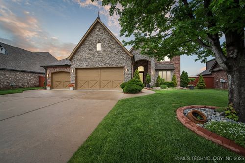 1200 W Ulysses St, Broken Arrow, OK, 74012-0513 | Card Image