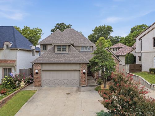 2640 S Utica Ave, Tulsa, OK, 74114-2806 | Card Image