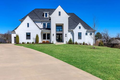 1004 Heights Blvd, Brentwood, TN, 37027-2020 | Card Image