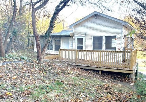 2-47 Main St, Poughkeepsie, NY, 12601-2909 | Card Image