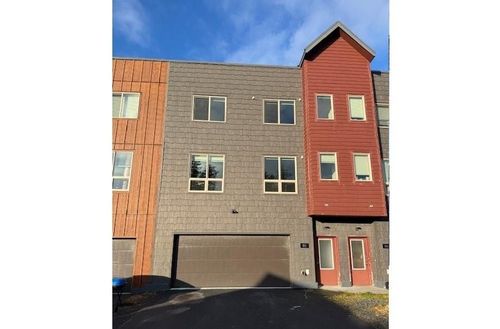 529 Carroll Way, Kodiak, AK, 99615-6999 | Card Image
