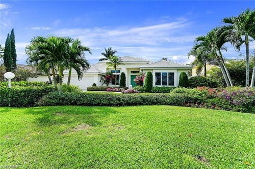 7517 Cordoba Cir, NAPLES, FL, 34109-7117 | Card Image