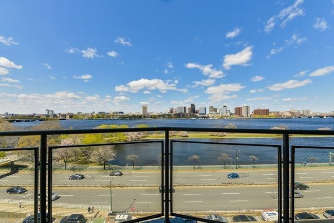APT-330 - 330 Beacon St, Condo with 2 bedrooms, 2 bathrooms and null parking in Boston MA | Image 27