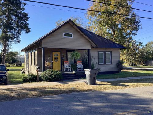 523 W Pine St, Vienna, GA, 31092-1020 | Card Image