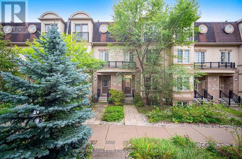 13 Flook Lane, Toronto (Willowdale West), ON, M2R3Y5 | Card Image