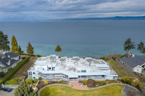 103-431 Crescent Rd W, Qualicum Beach, BC, V9K2K2 | Card Image