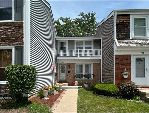 1929 Whitingham Ln, Hoffman Estates, IL, 60169-2553 | Card Image