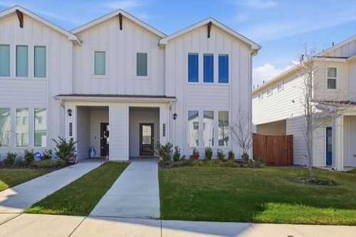 3445 Lake District Ln, Fort Worth, TX, 76135-2030 | Card Image