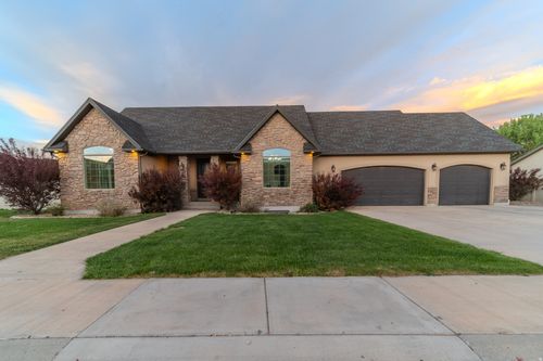85 S Constitution Dr, Roosevelt, UT, 84066-3900 | Card Image