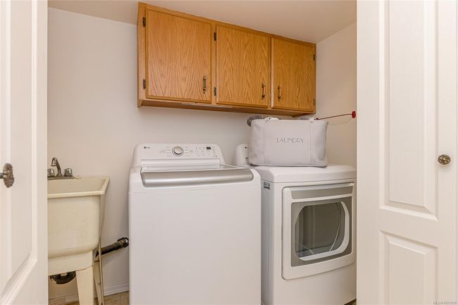 1571 Juan De Fuca Blvd, House other with 5 bedrooms, 3 bathrooms and 4 parking in Parksville BC | Image 39