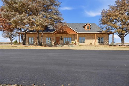 2921 County Road 52, Hart, TX, 79043-3109 | Card Image