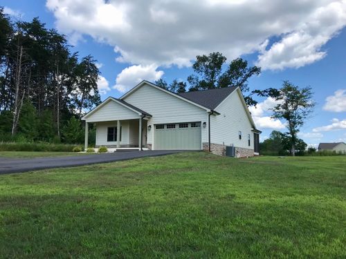 17 Alpine Dr, Union Hall, VA, 24176-4125 | Card Image