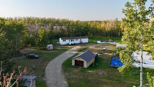 132011 834 Twp Road, Rural Clear Hills County, AB, T0H0T0 | Card Image