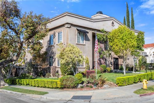 1601 Ard Eevin Ave, Glendale, CA, 91202-1223 | Card Image