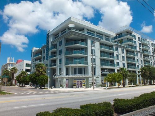 unit-1519-111 N 12th St, TAMPA, FL, 33602-3676 | Card Image