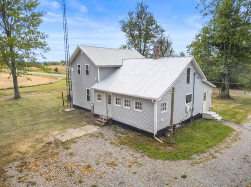 13151 Tripp Rd, Waldron, MI, 49288-9638 | Card Image