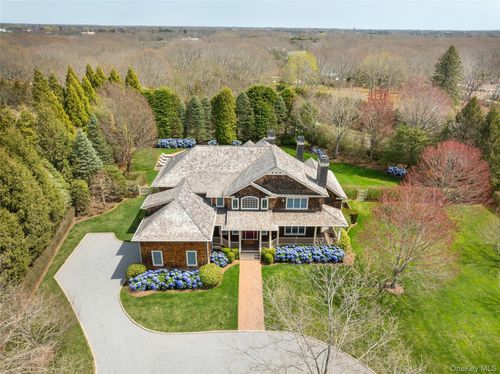 3 Whispering Fields Ct, Water Mill, NY, 11976-2043 | Card Image