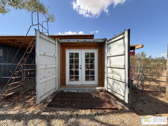 62922 Old Chisholm Trl, House other with 3 bedrooms, 2 bathrooms and 1 parking in Joshua Tree CA | Image 10