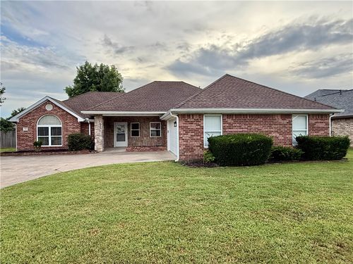 510 College Pl, Bentonville, AR, 72712-5162 | Card Image
