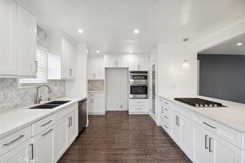 10653 Oro Vista Ave, Sunland, CA, 91040 | Card Image