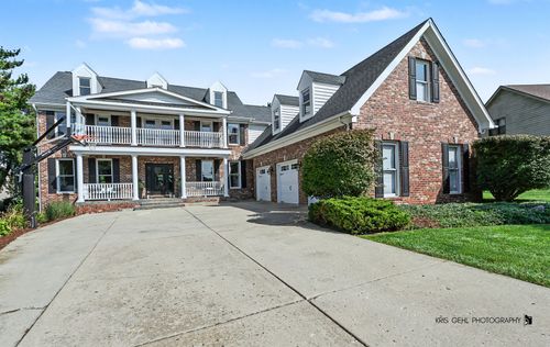 1512 Greenlake Dr, Aurora, IL, 60502-1353 | Card Image