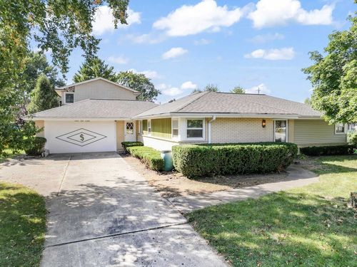 1000 W Eva Ln, Mount Prospect, IL, 60056-5008 | Card Image