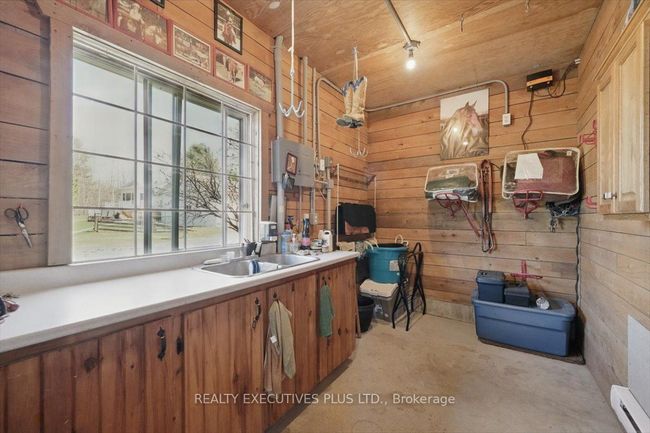 2935 Baseline Rd, House other with 5 bedrooms, 4 bathrooms and 10 parking in Saint-Pascal-Baylon ON | Image 37