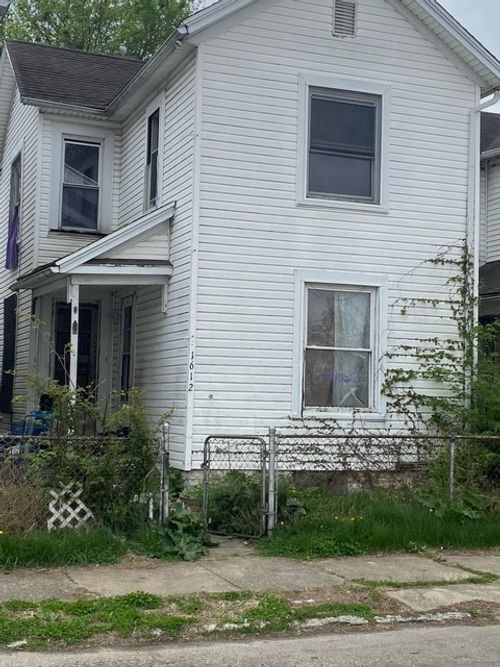 1612 Mclain St, Dayton, OH, 45403-2415 | Card Image