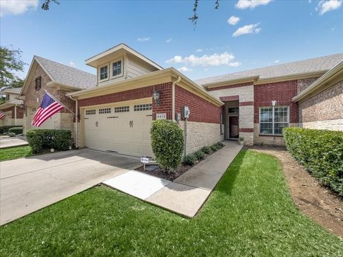 9913 Derwent Dr, Plano, TX, 75025-6595 | Card Image