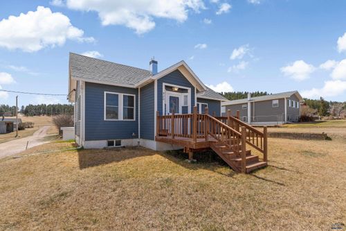 920 Gordon St, Custer, SD, 57730-2134 | Card Image