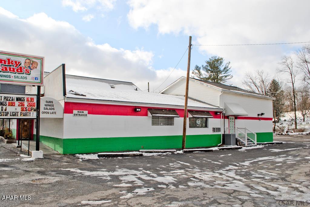 1524 E Walton Ave, Altoona, PA 16602