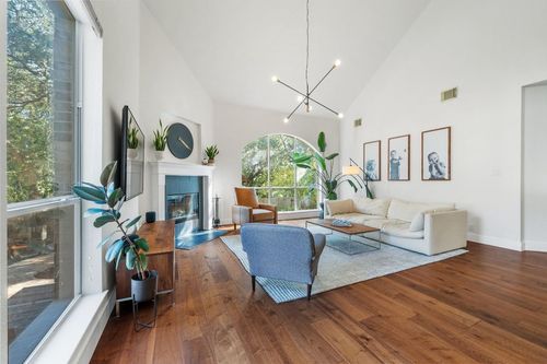 3417 Grimes Ranch Rd, Austin, TX, 78732-2141 | Card Image