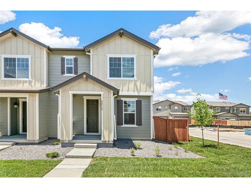 28564 E 6th Pl, Watkins, CO, 80137-8983 | Card Image