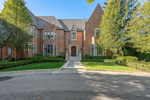 34 Bridlewood Rd, Northbrook, IL, 60062-4702 | Card Image
