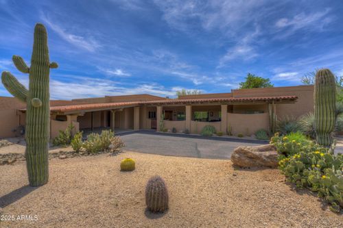 1103 Ocotillo Cir, Carefree, AZ, 85377-4032 | Card Image