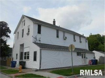 1602 W 7 Th Street, Home with 0 bedrooms, 0 bathrooms and 2 parking in Davenport IA | Image 1