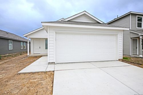 2415 Shady Grv, New Braunfels, TX, 78130-0675 | Card Image