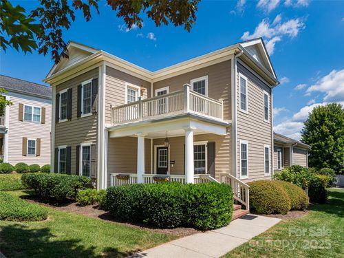 15 Dearborn St, Asheville, NC, 28803-2697 | Card Image