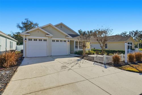 37438 Picketts Mill Ave, ZEPHYRHILLS, FL, 33542-1877 | Card Image